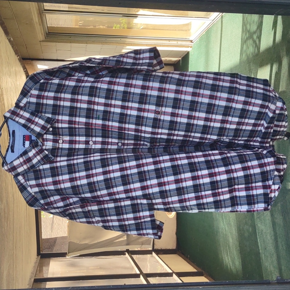 Mens' Tommy Hilfiger shirt